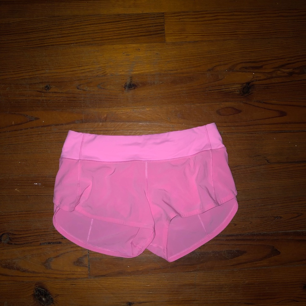 Lululemon 2.5” Shorts